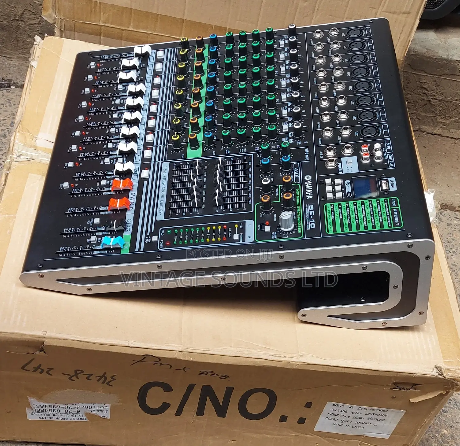 Yamaha Live Plain Mixer 10ch