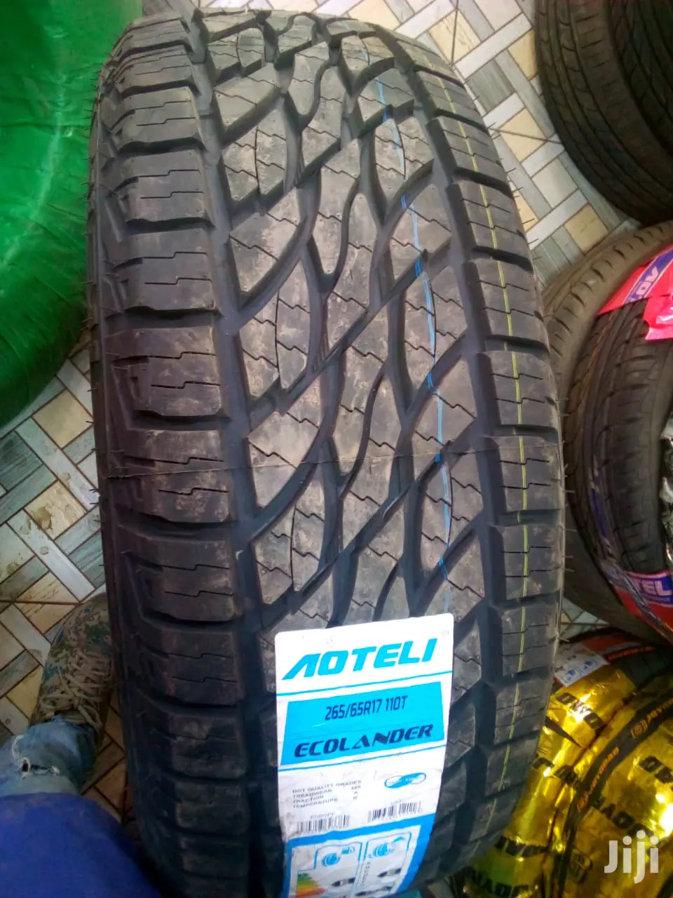 Aoteli Tires Sizes 265/65r17 A/T Radial Tubeless.