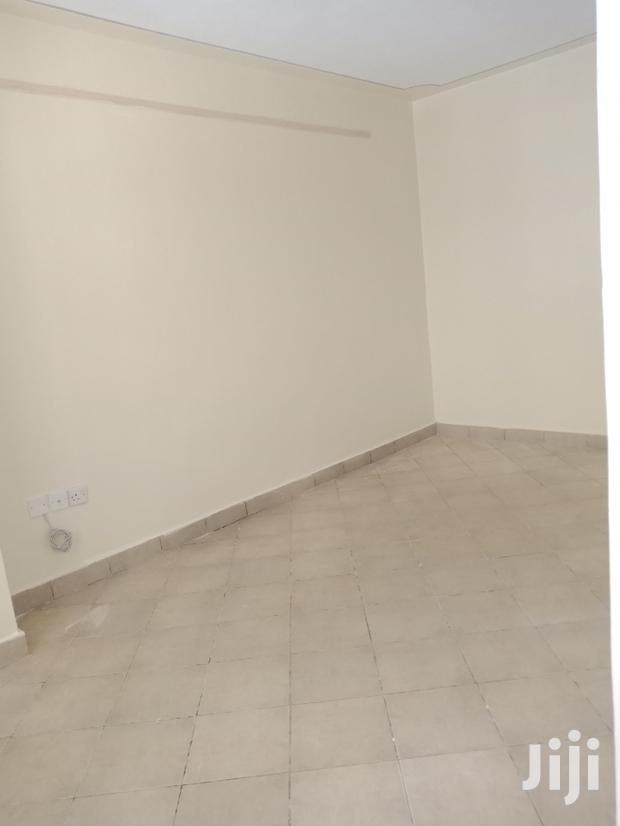 Bedsitter South B - thumbnail 3