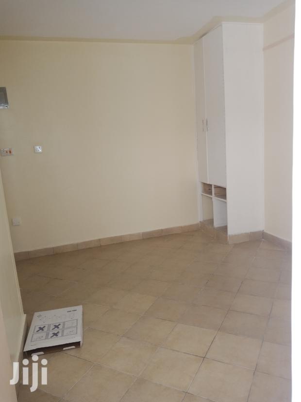 Bedsitter South B - thumbnail 6