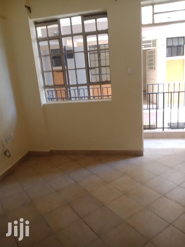 Bedsitter South B - thumbnail 4