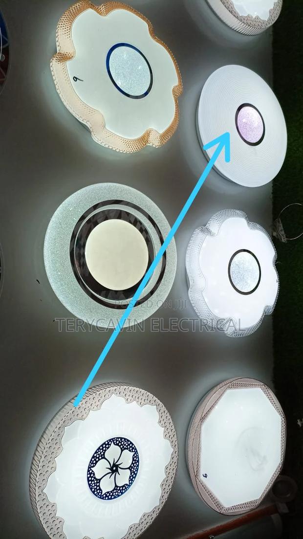 LED Full Moon - main view