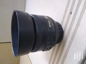 Nikon Lense