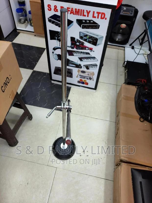 Ahuja Roundbase Microphone Stand - thumbnail 2
