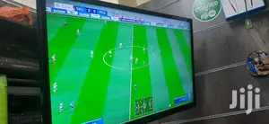 Black Playstation 4