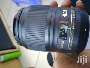 Nikon 60mm Lense