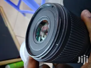 Nikon 60mm Lense