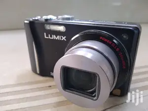 Digital Camera