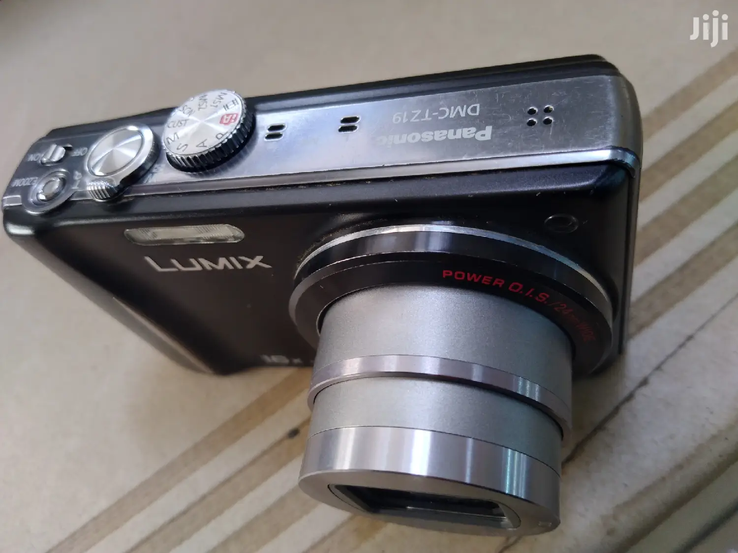 Digital Camera