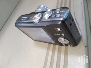 Digital Camera