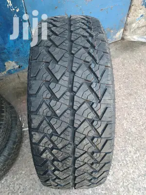 Petromax Tires Sizes 265/65r17 A/T.