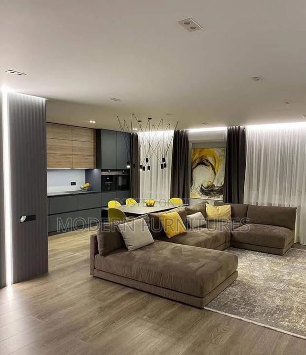 U Shaped Sofa. - main view