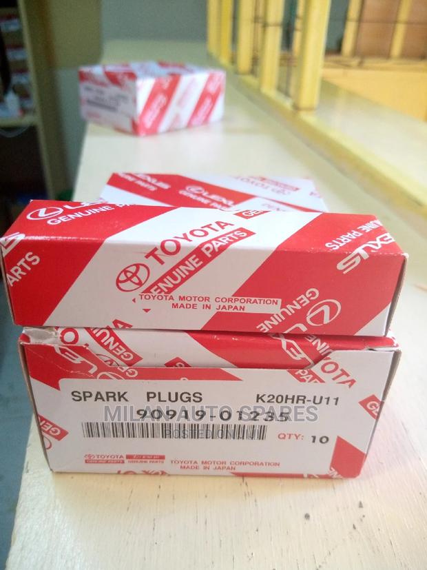 Genuine Toyota Spark Plugs - thumbnail 2