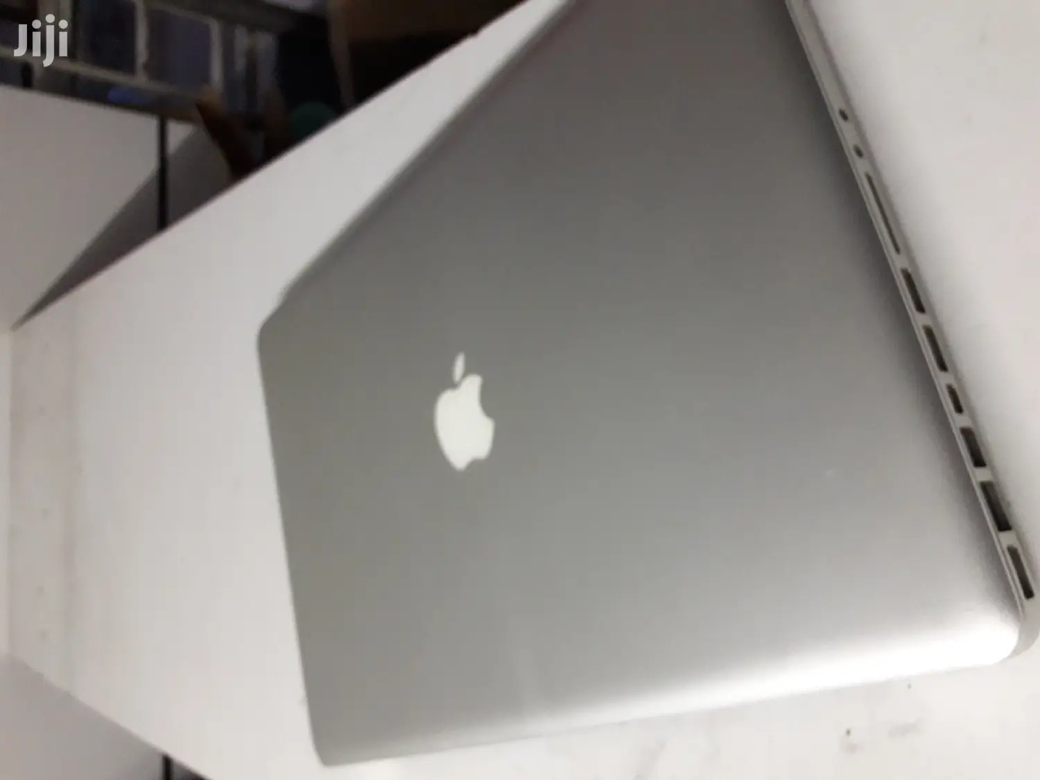Laptop Apple MacBook 4GB Intel Core 2 Duo HDD 500GB