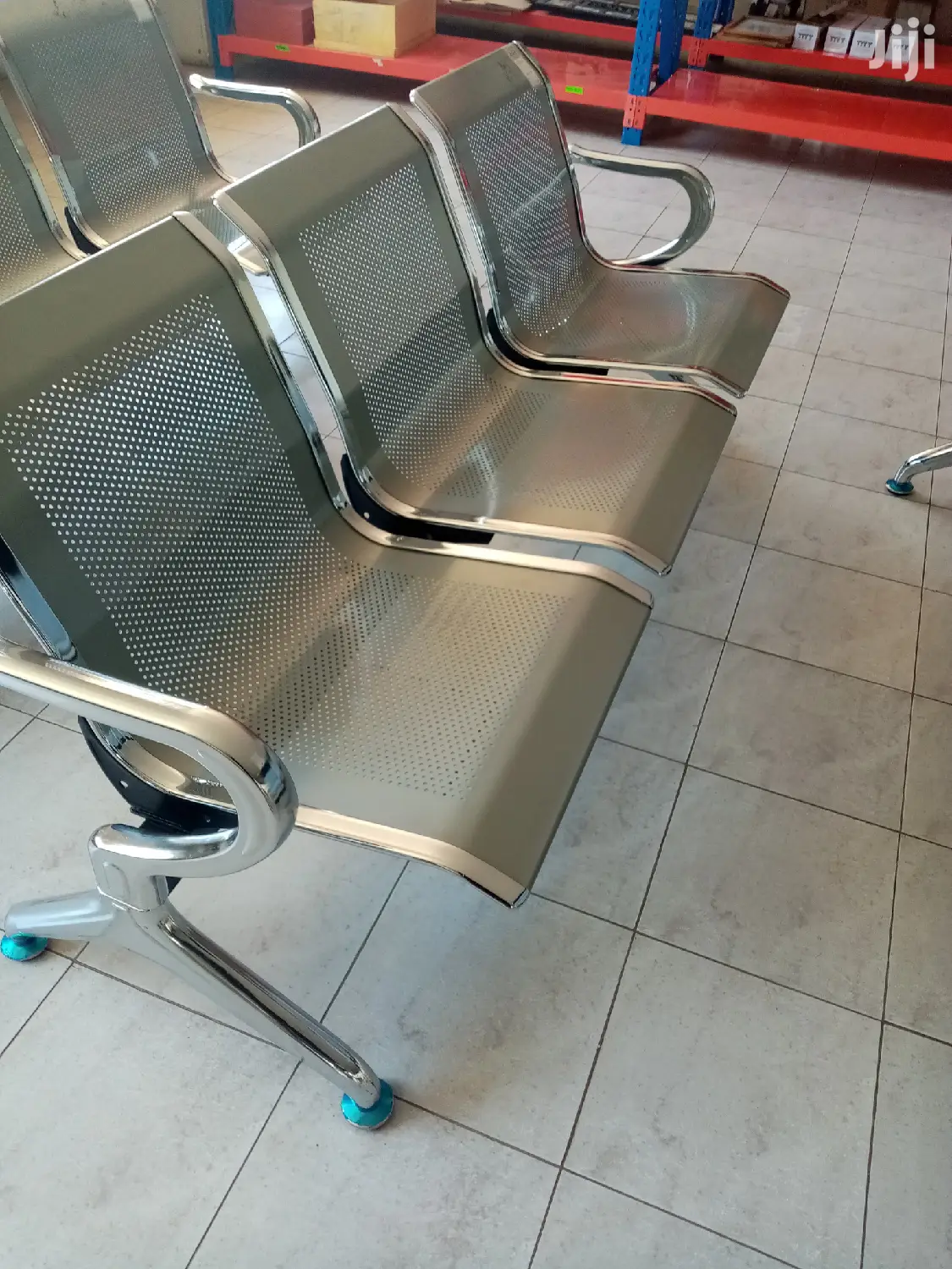 Non Padded Waiting Chair