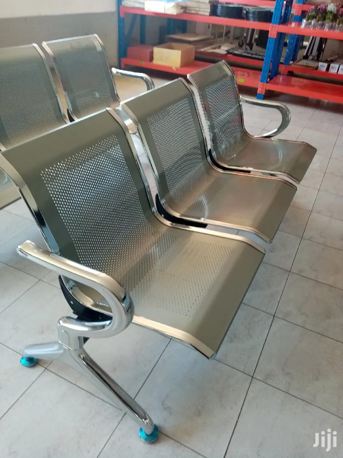 Non Padded Waiting Chair