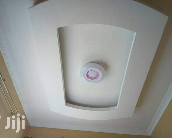 Looking For A Job, Best On All Types Of Woodwork( Carpenter).