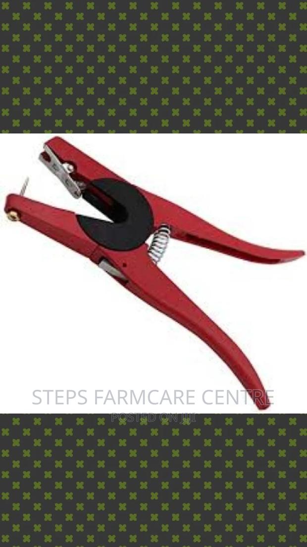 Ear Tag Applicator Machine - main view