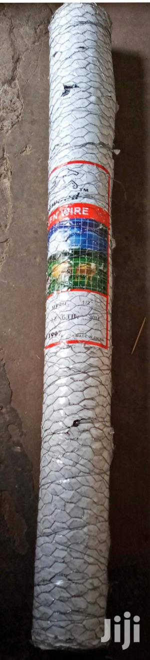 30 Meter's Chicken Wire Mesh - main view