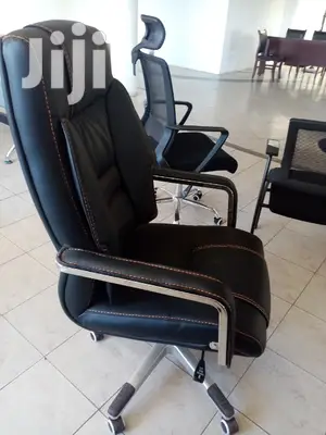 Exclusive Office Seat