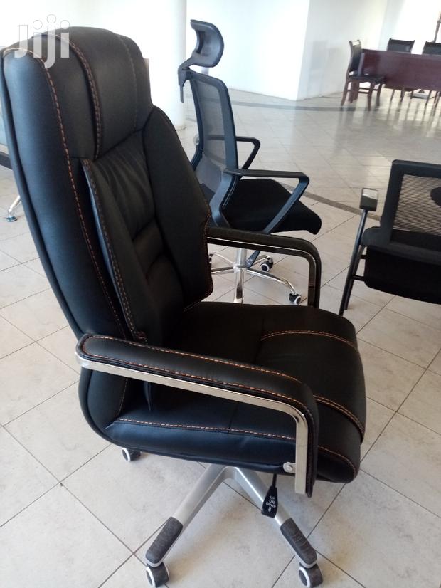Exclusive Office Seat