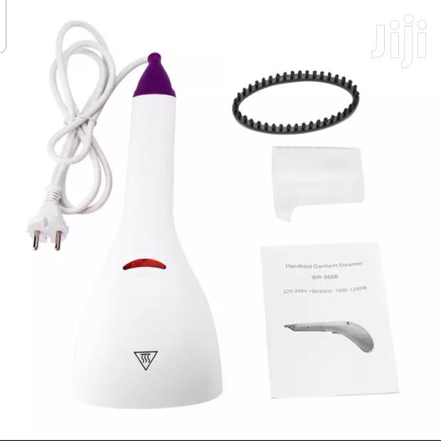 Handheld Garment Steamer - thumbnail 2