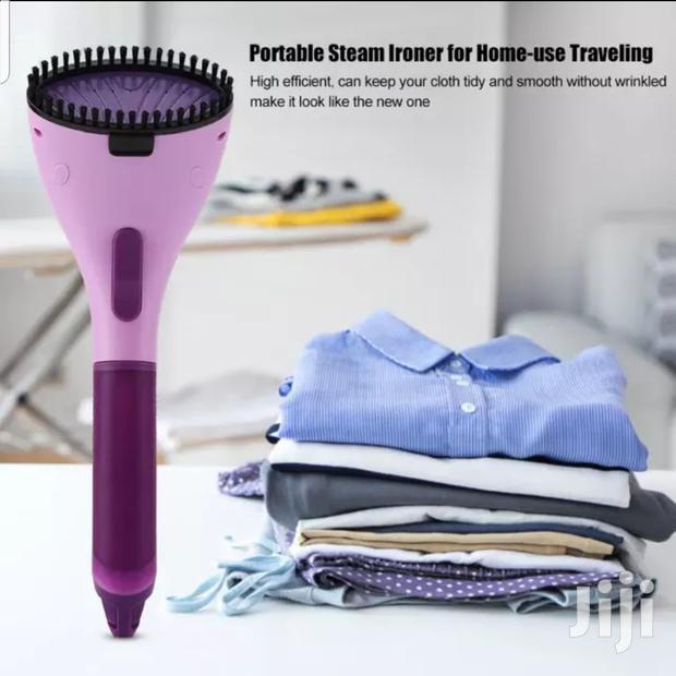 Handheld Garment Steamer - thumbnail 4