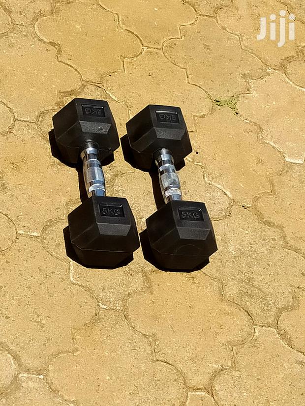 5kg Imported Gym Dumbbell Rubber Coated - thumbnail 3