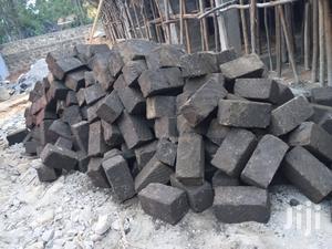 Ndarugo,Machine Cut Stone.