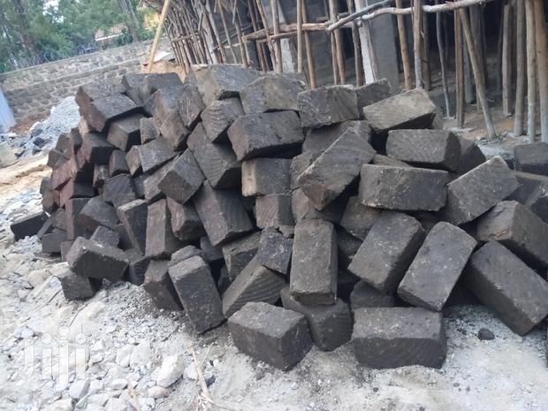 Ndarugo,Machine Cut Stone. - thumbnail 4