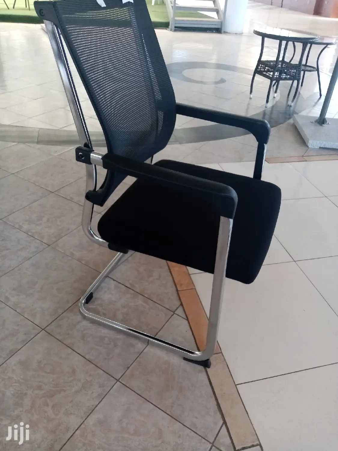 Classic Visitors Chair