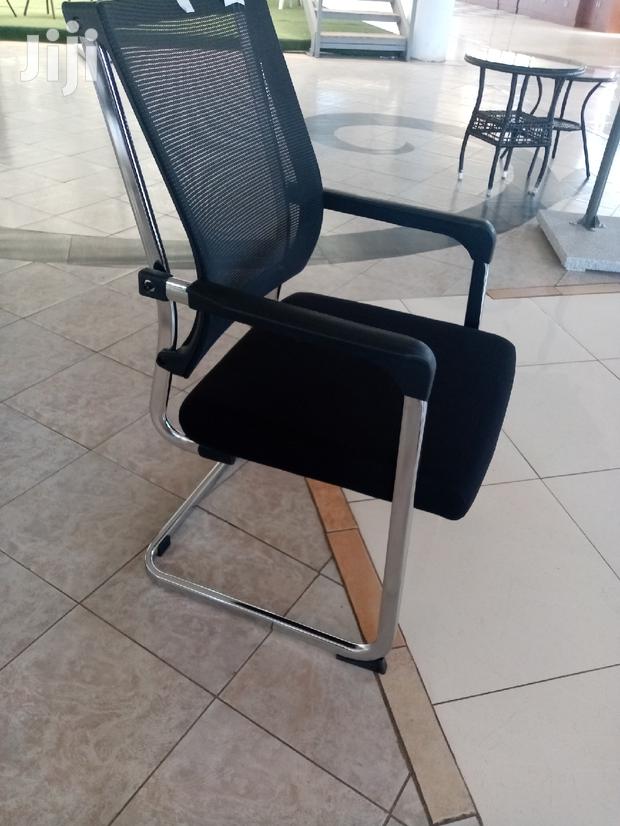 Classic Visitors Chair