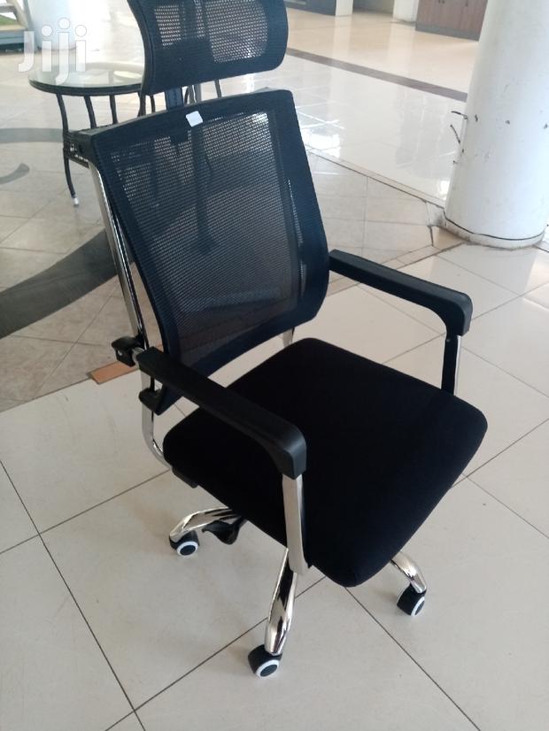 Classy Headrest Office Chair