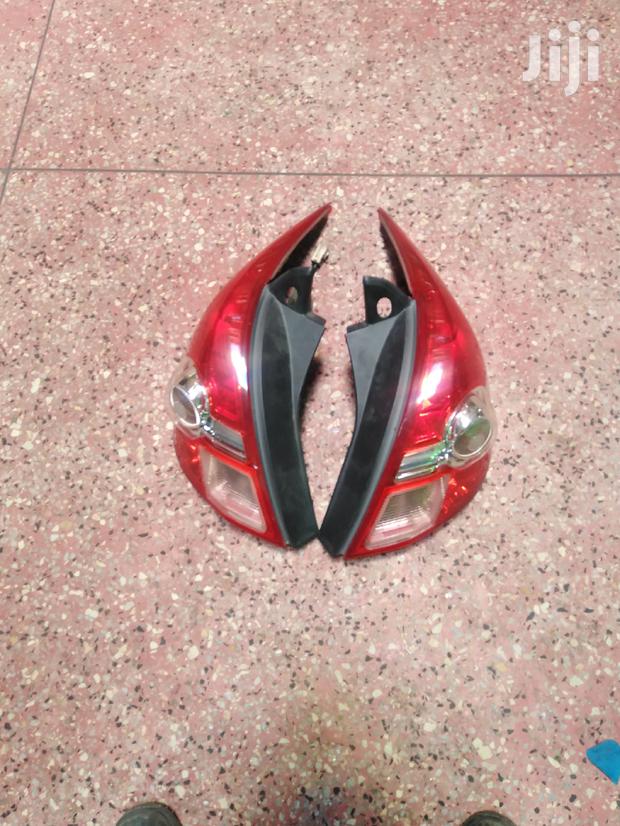 Nissan Tiida 2012 Taillights - thumbnail 2