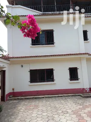 For Sale 4 Bedrooms Massionate Malindi