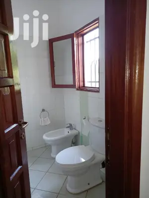 For Sale 4 Bedrooms Massionate Malindi