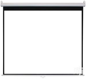 Wall Mount Manual Pull Down Projector Screen - thumbnail 2