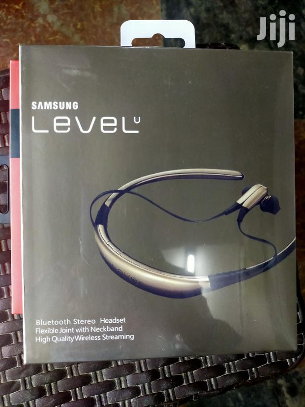 Samsung Headset - main view