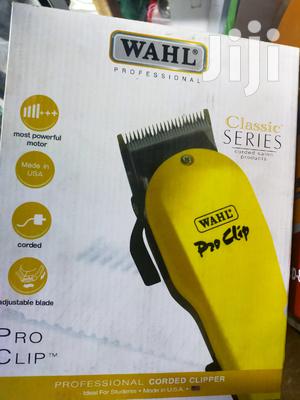 Classic Wahl Professional Clipper - main view