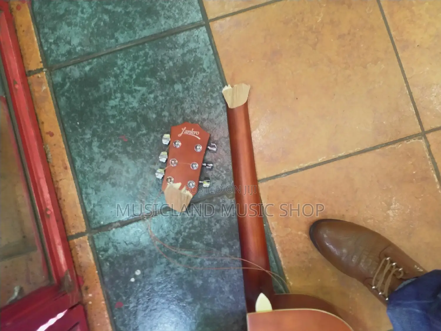 Repairs And Spares Of Guitars And Violin