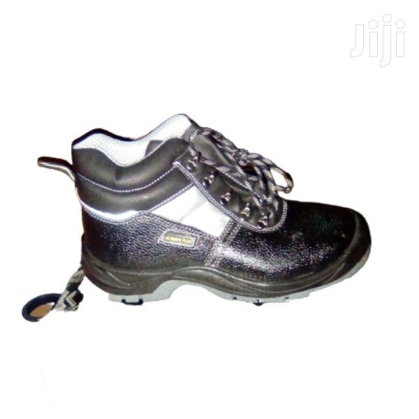 Ultimate Plus Safety Work Boot - thumbnail 2