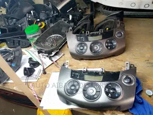 A/C Control Toyota Vanguard