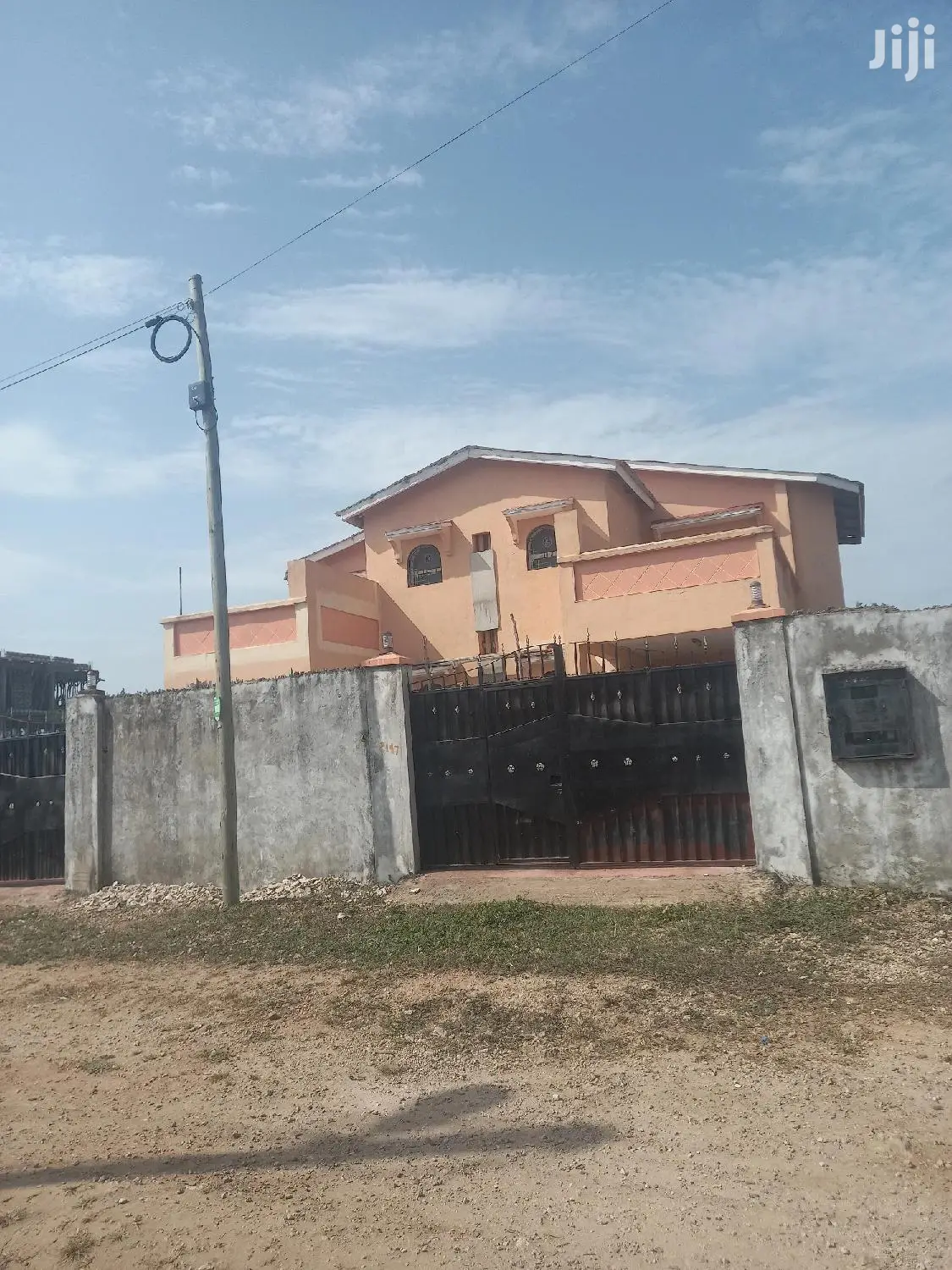 5bdrm Townhouse/Terrace in Shanzu Eatates for sale