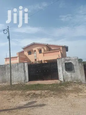 5bdrm Townhouse/Terrace in Shanzu Eatates for sale