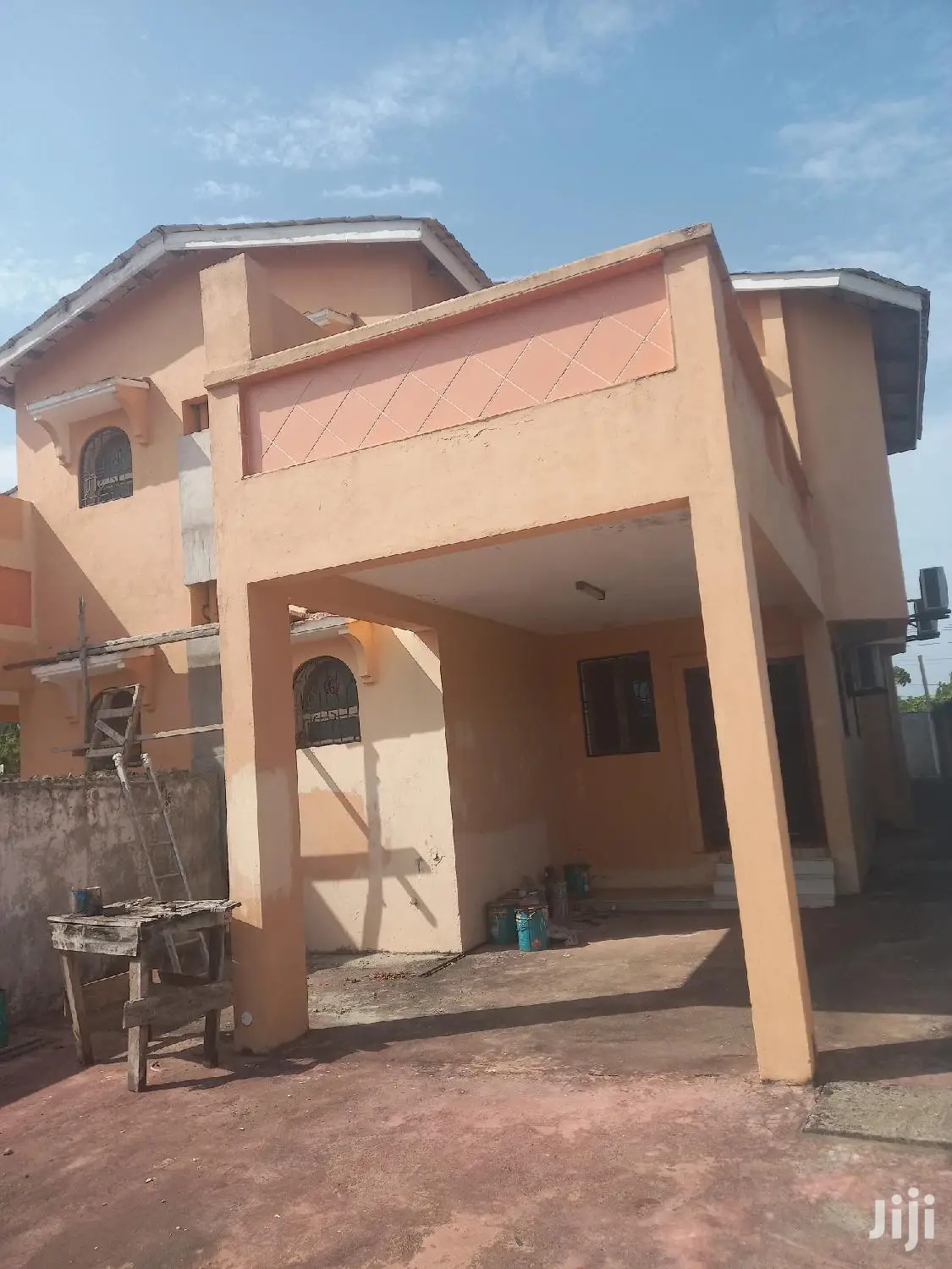 5bdrm Townhouse/Terrace in Shanzu Eatates for sale