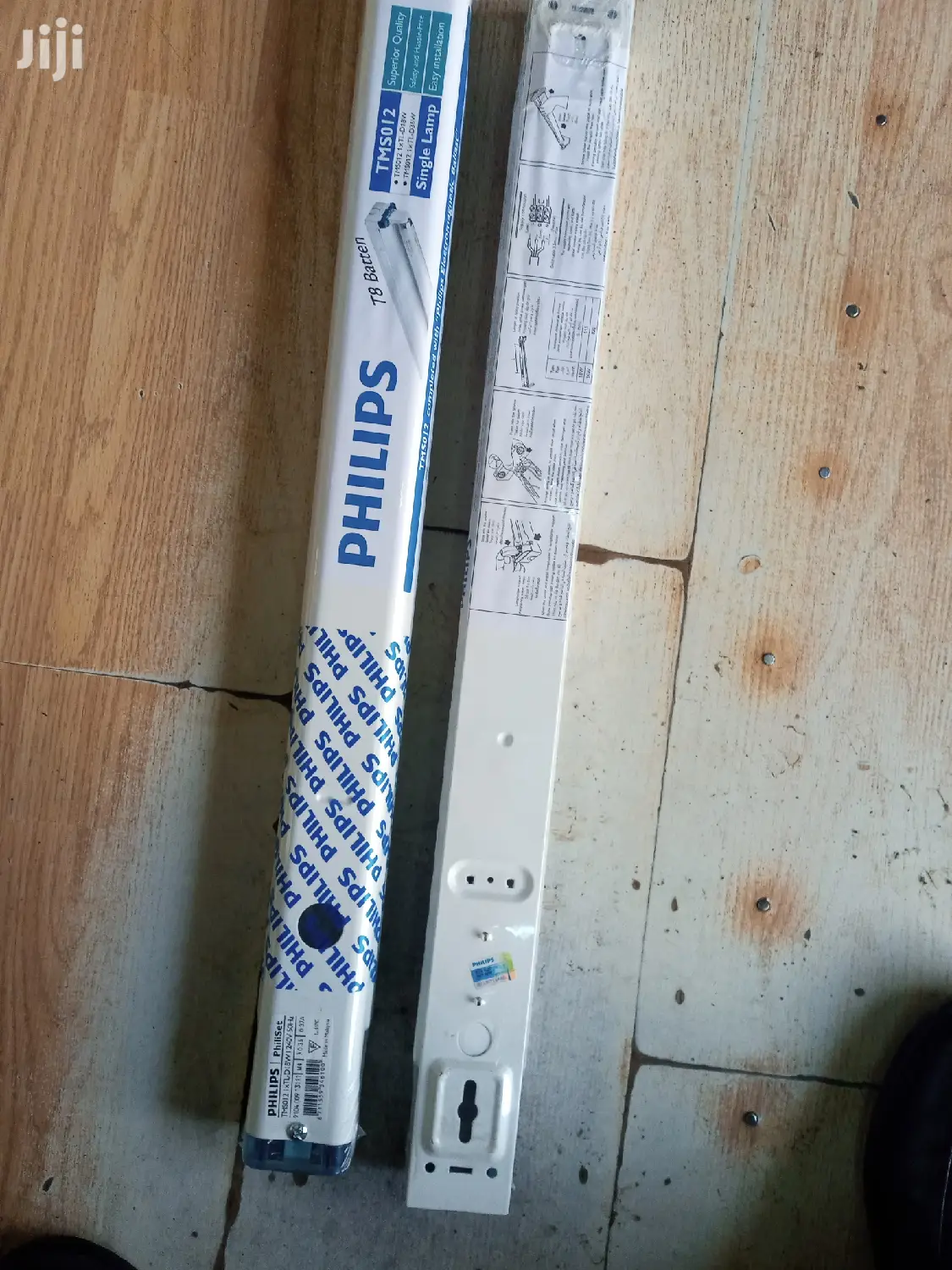 2ft Phillips Fittings