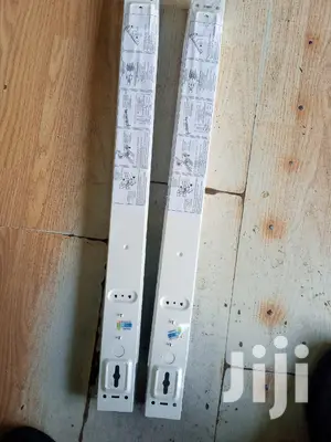 2ft Phillips Fittings
