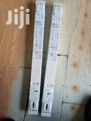 2ft Phillips Fittings