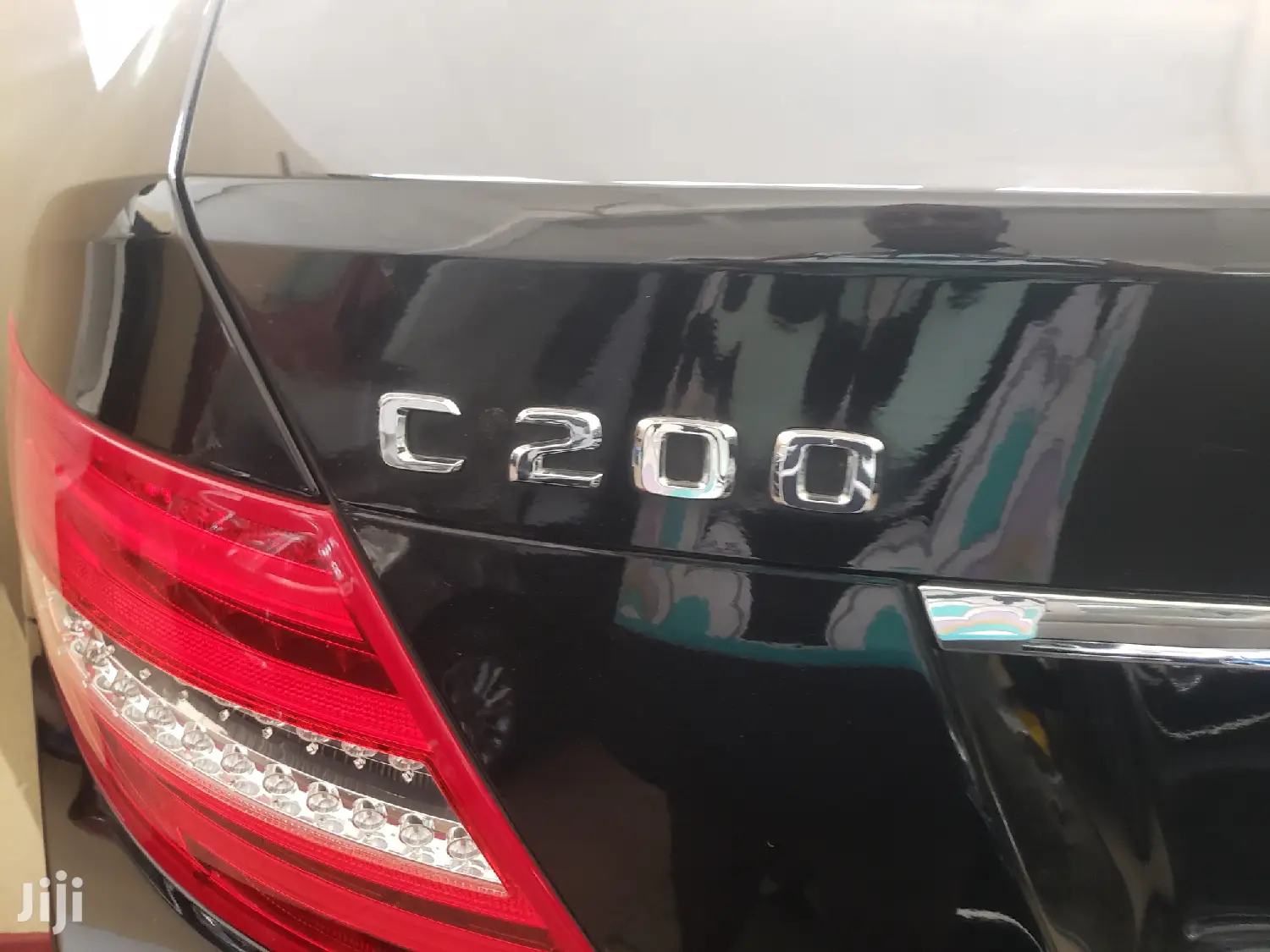 Mercedes-Benz C200 2013 Black