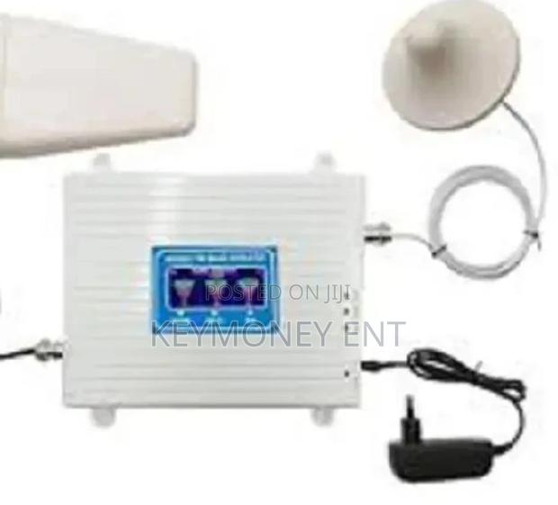 4G GSM Network Booster - main view